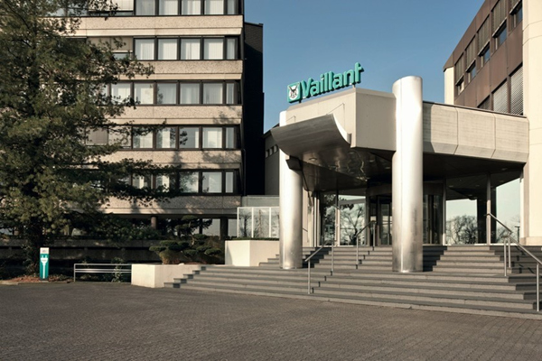 1601265384634171.jpg 20200423165207-1733040-format-flex-height@840@desktop.jpg